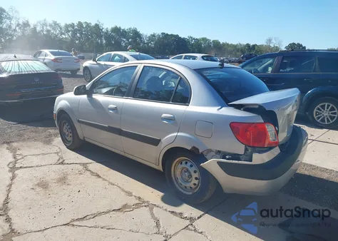 2008 Kia Rio z USA, uszkodzony, nr VIN KNADE123286312732